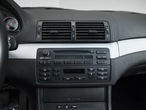 Used 2004 BMW M3 Base 2dr Coupe image 51