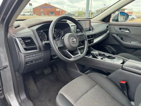 Used 2023 Nissan Rogue SV FWD image 17