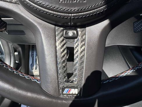 Used 2022 BMW M4 Competition w/ Executive Package RWD image 20