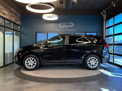 Used 2022 Chevrolet Equinox LT AWD/4WD image 6