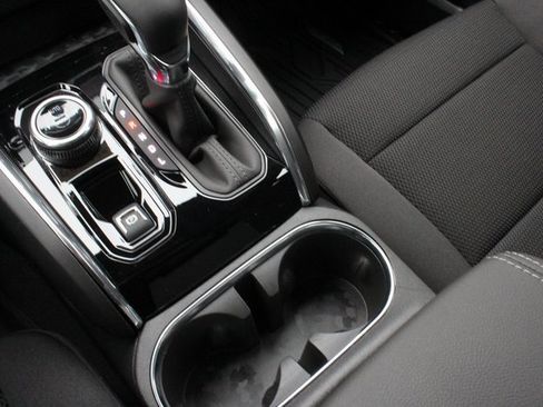 New 2025 GMC Canyon Elevation w/ Convenience Package image 42