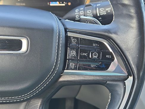 Certified 2021 Jeep Grand Cherokee L Overland w/ Advanced Protech Group III image 27