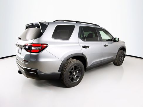 New 2025 Honda Pilot TrailSport image 33