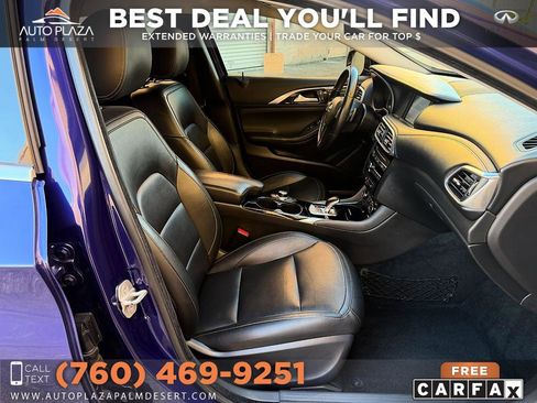 Used 2017 INFINITI QX30 image 7