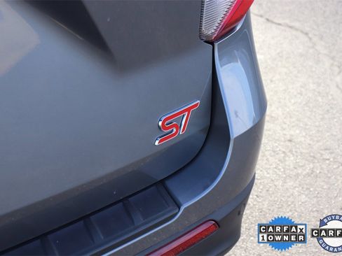 Used 2021 Ford Explorer ST w/ Equipment Group 401A image 9