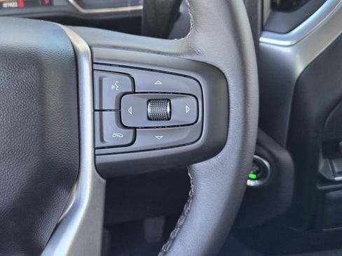 Used 2022 Chevrolet Silverado 1500 LT image 25