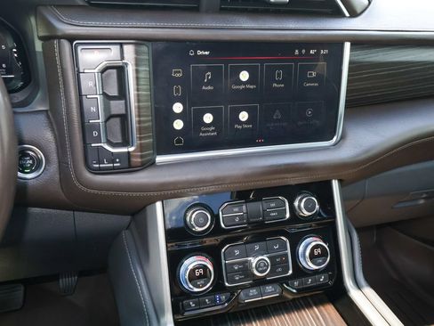 Used 2022 GMC Yukon Denali AWD/4WD image 18
