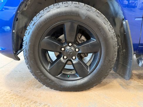 Used 2015 RAM 1500 Sport w/ Sport Premium Group image 8