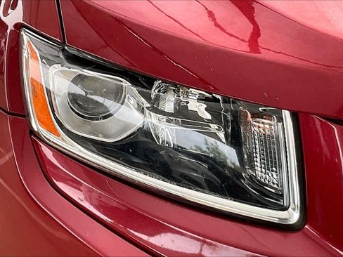 Used 2015 Jeep Grand Cherokee Limited AWD/4WD image 28