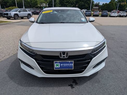 Used 2018 Honda Accord Touring image 8
