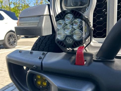 Used 2021 Jeep Gladiator Overland w/ Popular Equipment Package image 29