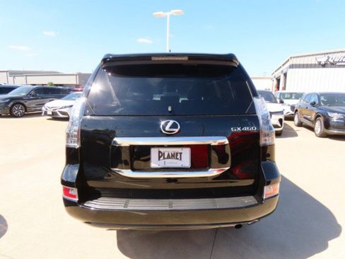 Used 2021 Lexus GX 460 Premium w/ Premium Plus Package image 11