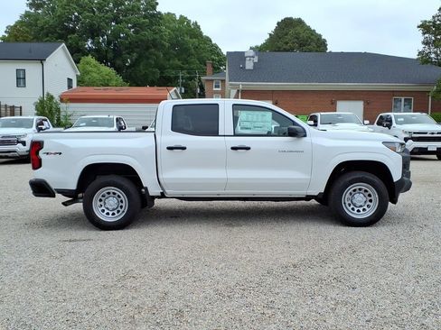 New 2026 Chevrolet Colorado W/T w/ Advanced Trailering Package AWD/4WD image 10