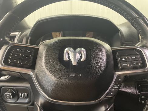 Used 2019 RAM 2500 Laramie image 15