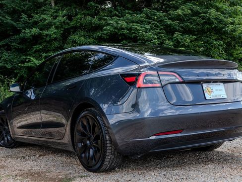 Used 2021 Tesla Model 3 Long Range AWD/4WD image 3