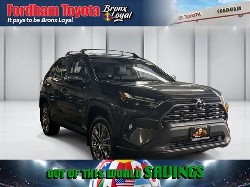 Used 2023 Toyota RAV4 XLE Premium AWD/4WD image 1