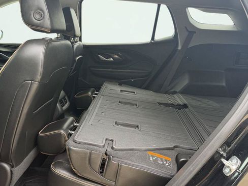 Used 2024 GMC Terrain AT4 w/ Tech Package AWD/4WD image 18