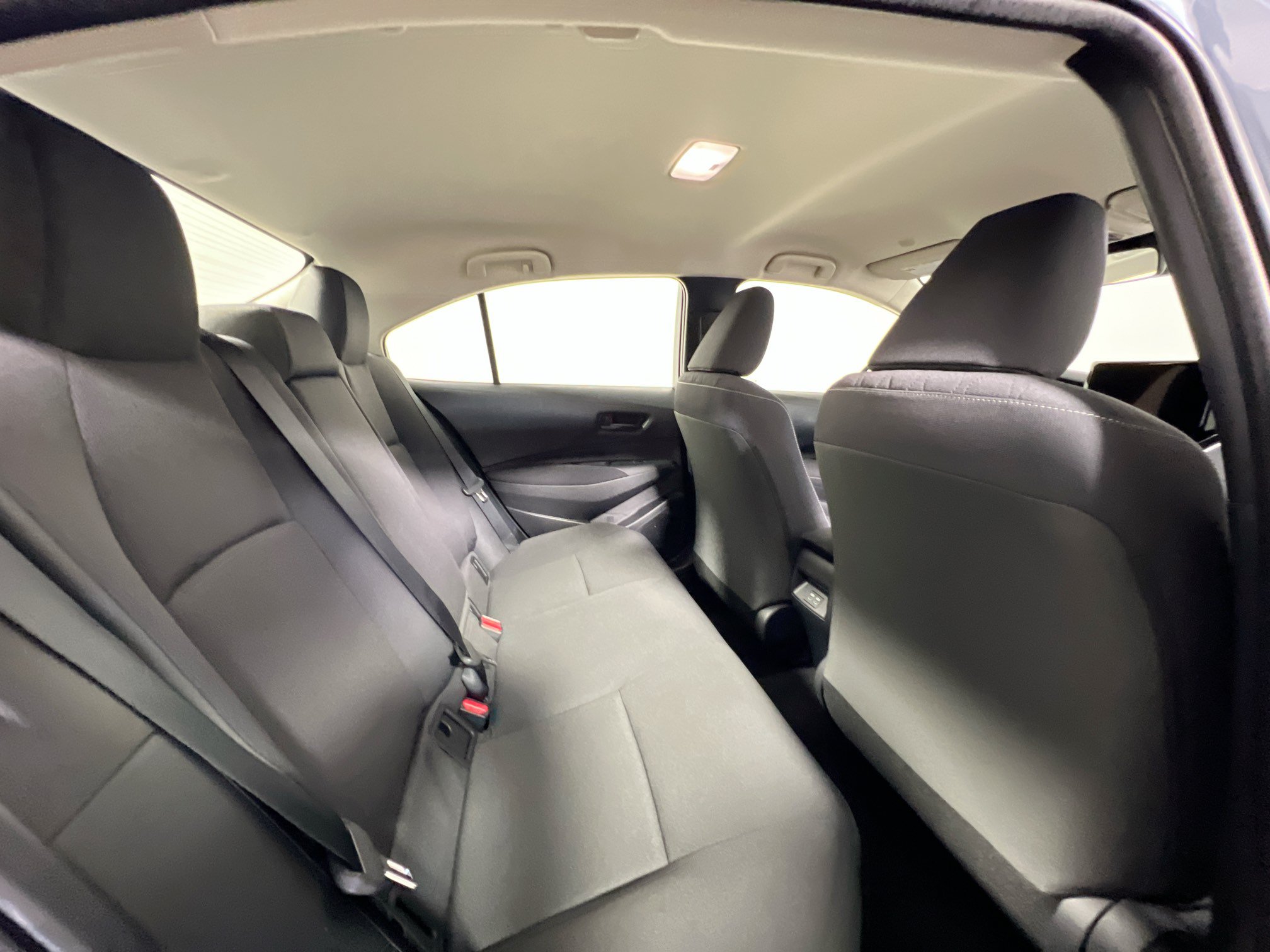 Used 2023 Toyota Corolla LE FWD image 33