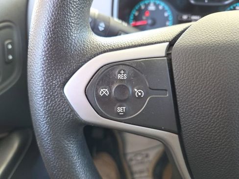 Used 2019 Chevrolet Colorado W/T w/ WT Convenience Package RWD image 9