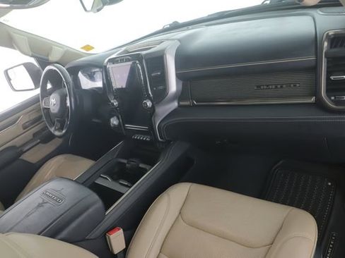 Used 2020 RAM 1500 Limited AWD/4WD image 34