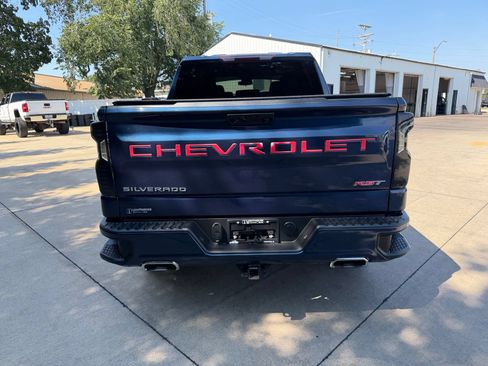Used 2022 Chevrolet Silverado 1500 RST AWD/4WD image 13