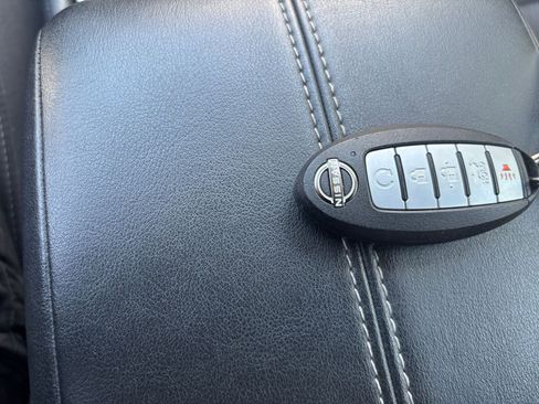 Used 2025 Nissan Altima 2.5 SV FWD image 21