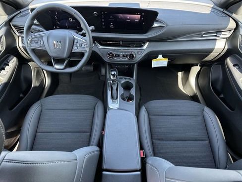 New 2025 Buick Envista Preferred w/ Convenience I Package FWD image 19