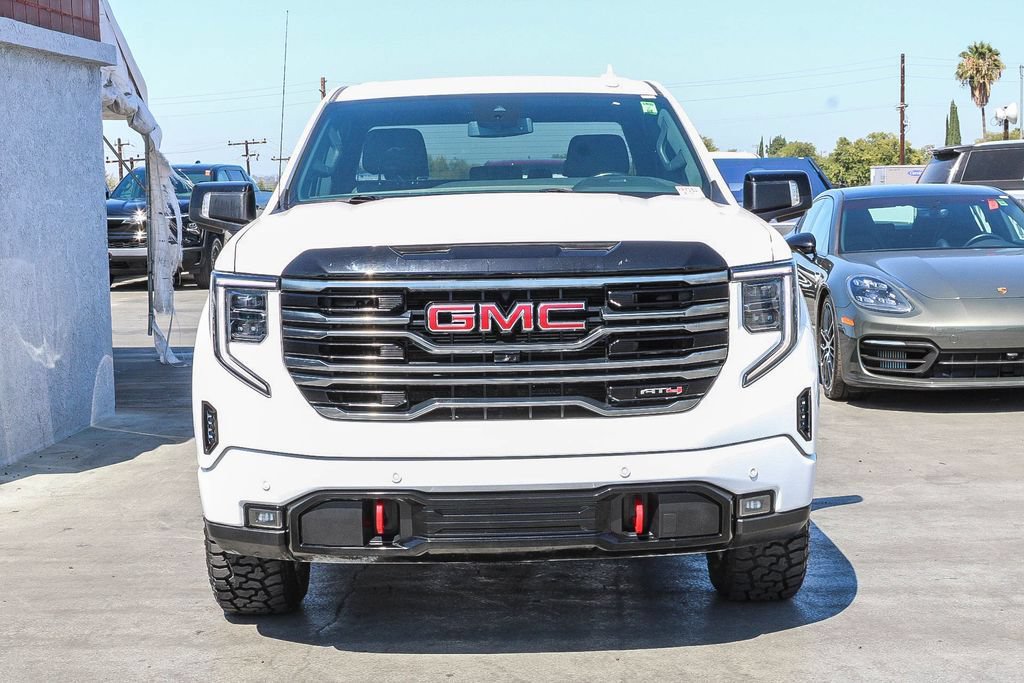 Used 2025 GMC Sierra 1500 AT4 AWD/4WD image 3