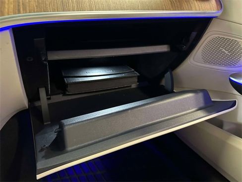 Certified 2023 Mercedes-Benz C 300 4MATIC Sedan image 25