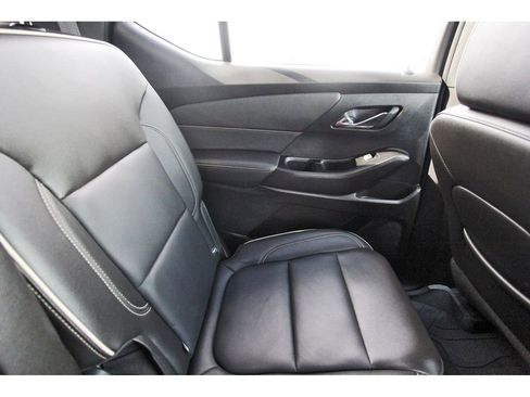 Used 2023 Chevrolet Traverse Premier w/ Redline Edition AWD/4WD image 11