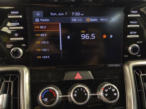 Used 2022 Kia Sorento LX AWD/4WD image 25