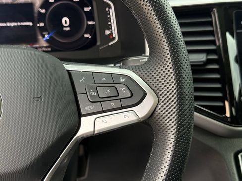 Used 2023 Volkswagen Atlas SEL Premium image 16