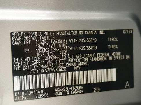 Used 2023 Toyota RAV4 Limited FWD image 34