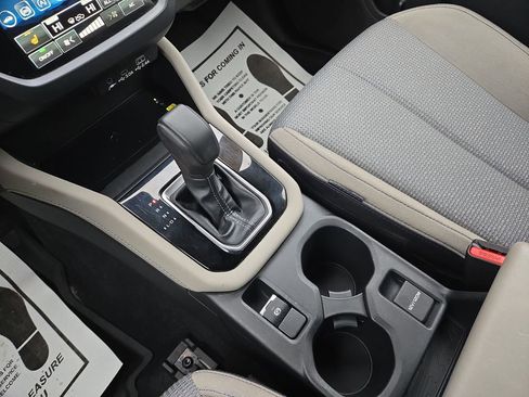 Certified 2025 Subaru Forester Premium image 25