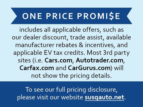 Used 2021 Chrysler Pacifica Limited w/ Premium & Safety Sphere Group AWD/4WD image 3