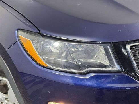 Used 2019 Jeep Compass Latitude w/ Cold Weather Group image 15