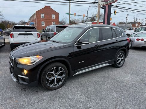 Used 2018 BMW X1 sDrive28i image 12
