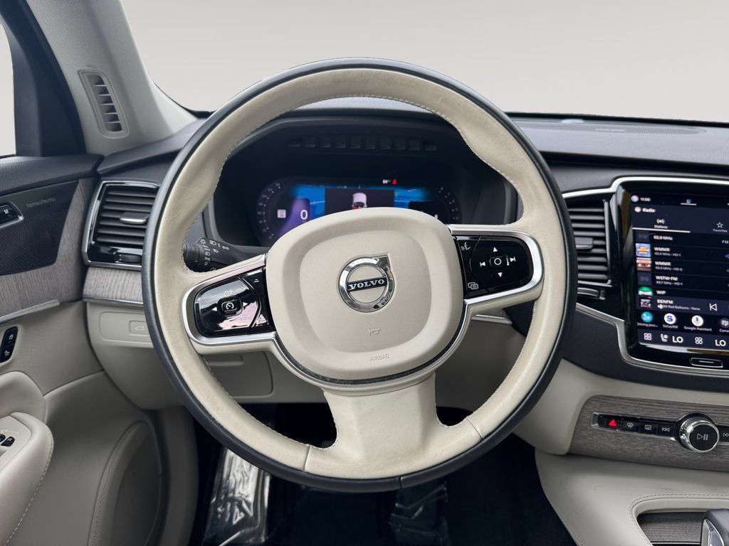 Used 2024 Volvo XC90 B6 Plus w/ Protection Package AWD/4WD image 12