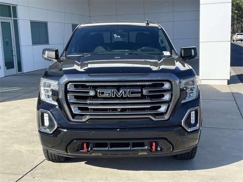 Used 2020 GMC Sierra 1500 AT4 w/ AT4 Premium Package image 3