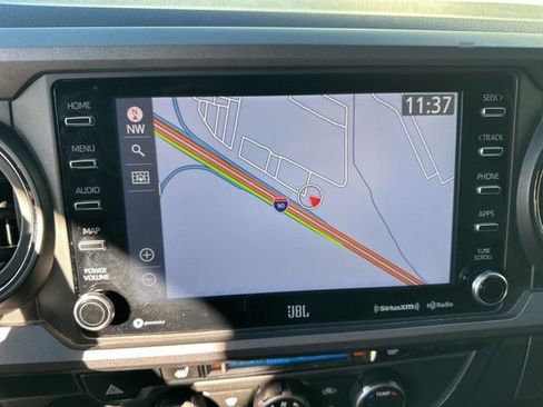 Used 2022 Toyota Tacoma TRD Off-Road w/ TRD Premium Off Road Package image 21