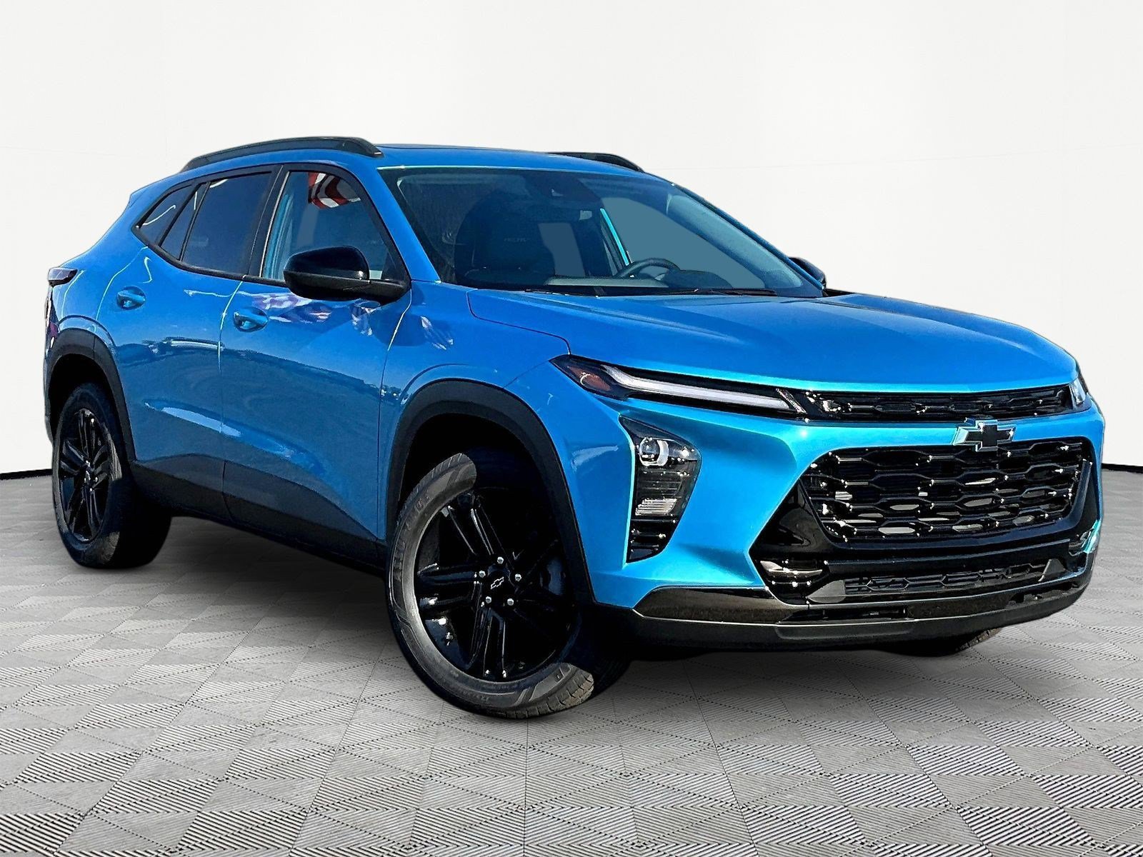 New 2026 Chevrolet Trax ACTIV w/ Sunroof Package FWD image 3