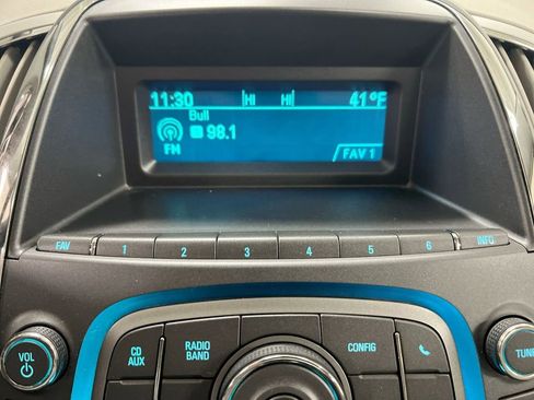 Used 2011 Buick LaCrosse CXL image 14