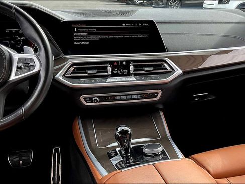 Used 2022 BMW X5 xDrive40i w/ M Sport Package image 9