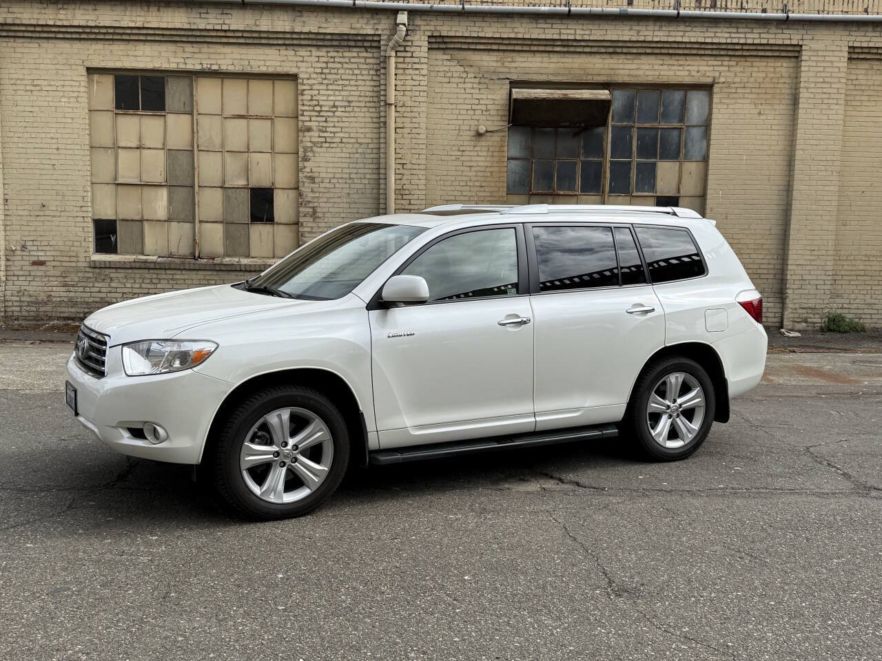 Used 2008 Toyota Highlander Limited AWD/4WD image 3