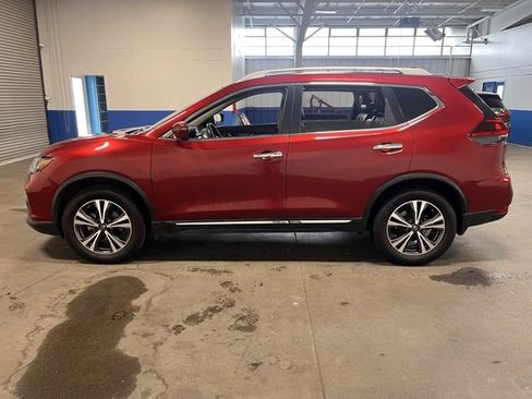 Used 2018 Nissan Rogue SL w/ Premium Package image 6