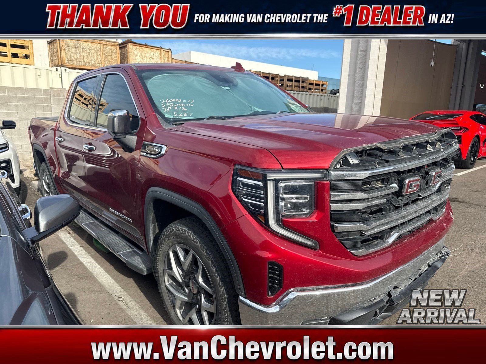 Used 2023 GMC Sierra 1500 SLT w/ SLT Premium Package AWD/4WD image 1