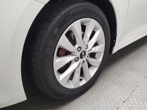 Used 2016 Kia Optima EX FWD image 31