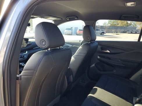 New 2026 Buick Envista Preferred w/ Convenience II Package image 9