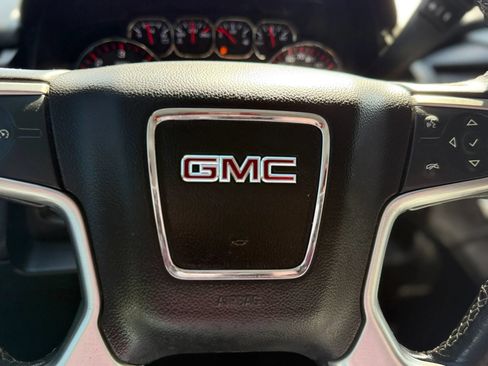 Used 2016 GMC Yukon SLE RWD image 32