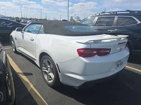 Used 2020 Chevrolet Camaro LT image 8